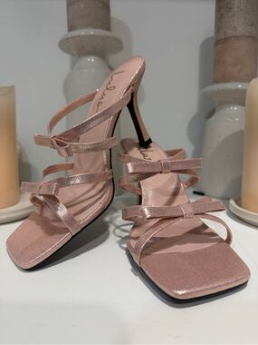 Elegant Bow Strap Heels in Blush Pink